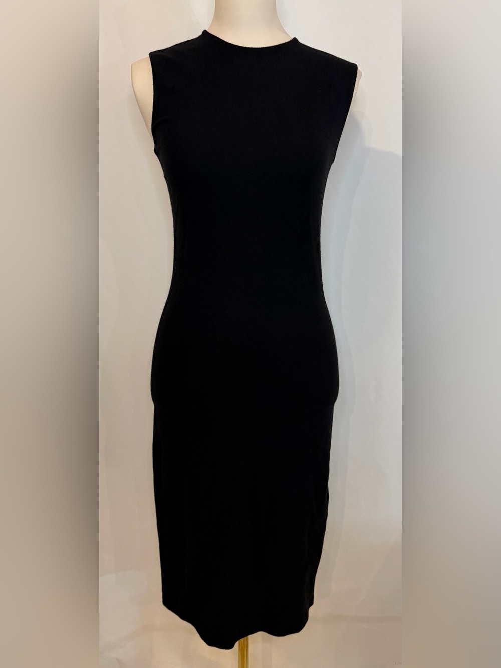 Vince The Sculpt Sleeveless Midi Dress - Picture 2 of 6